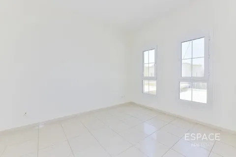 טאונהאוס להשכרה ב The Springs, Dubai, איחוד האמירויות  3 חדרי שינה, 209 מ"ר, מספר 738363 - תמונה 12