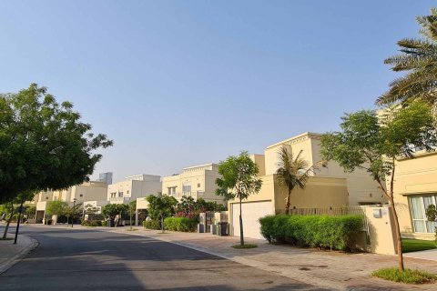 Utbyggingsprosjekt MEADOWS 3 i Meadows, Dubai, Emiratene nr. 255169
