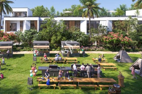 Townhouse til salg i Dubai Investment Park, Dubai, UAE 5 soveværelser, 220 kvm № 740154 - foto 4