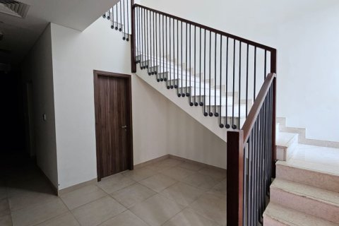 Rijtjeshuis te koop in Ras Al Khaimah, VAE 2 slaapkamers, 235 vr.m., nr 734565 - foto 10
