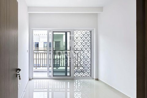 Városi lakóépület itt: Dubai, EAE, 3 hálószoba, 112.23 m², azonosító: 762330