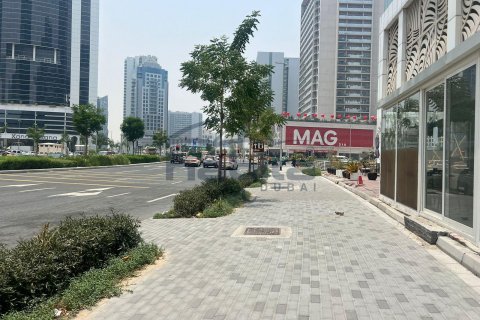 Business Bay, Dubai, UAE의 판매용 가게 196.2제곱미터 번호 514827 - 사진 1