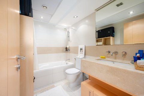 Appartamento in vendita a Dubai Marina, Dubai, EAU 2 camere da letto, 161.19 mq. № 757429 - foto 13