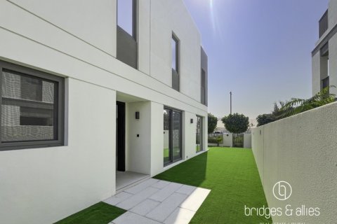 Villa en alquiler en Tilal Al Ghaf, Dubai, EAU 4 dormitorios, 311 m2 № 751525 - foto 3