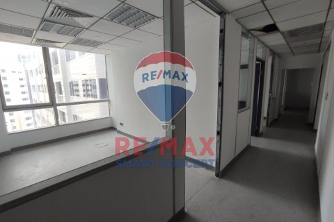 Kancelarija u Al Khalidiya, Abu Dhabi, UAE 182 m2 Br. 515224 - fotografija 7