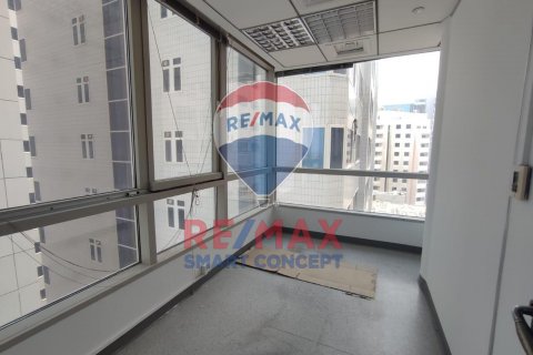 Kancelarija u Al Khalidiya, Abu Dhabi, UAE 182 m2 Br. 515224 - fotografija 10