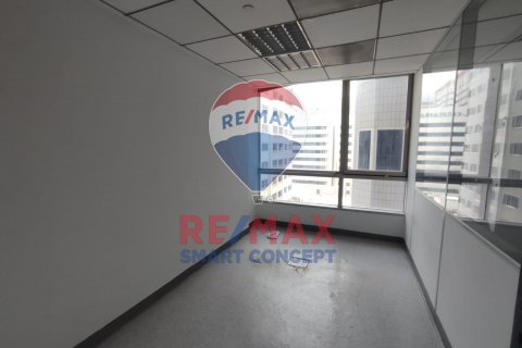 Kancelarija u Al Khalidiya, Abu Dhabi, UAE 182 m2 Br. 515224 - fotografija 4