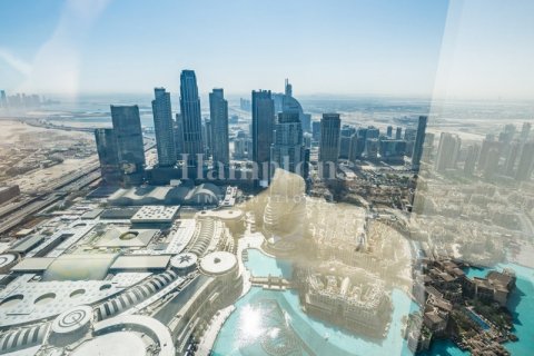 Apartamento en alquiler en Burj Khalifa, Dubai, EAU 2 dormitorios, 177.35182700 m2 № 715753 - foto 2