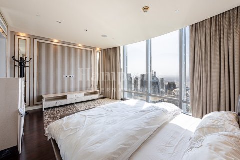 Apartamento en alquiler en Burj Khalifa, Dubai, EAU 2 dormitorios, 177.35182700 m2 № 715753 - foto 14