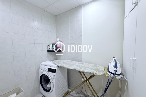 Lägenhet till försäljning i Dubai Marina, Dubai, UAE 3 sovrum, 164.25 kvm Nr. 735625 - fotografi 11