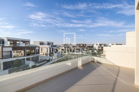 Villa in Tilal Al Ghaf, Dubai, UAE 4 bedrooms, 220.37 sq.m. № 757056 - photo 28
