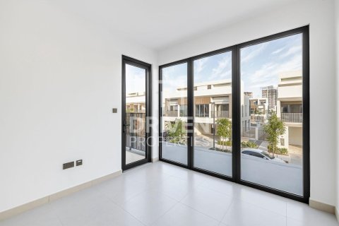 Villa in Tilal Al Ghaf, Dubai, UAE 4 bedrooms, 220.37 sq.m. № 757056 - photo 26