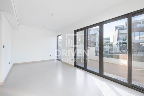 Villa in Tilal Al Ghaf, Dubai, UAE 4 bedrooms, 220.37 sq.m. № 757056 - photo 3