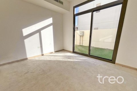 Town Square, Dubai, UAE의 임대용 타운하우스 침실 4개, 218.88제곱미터 번호 761433 - 사진 20