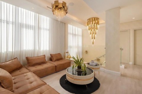 Villa til salg i Dubai, UAE 6 soveværelser, 354.66 kvm № 727014 - foto 6