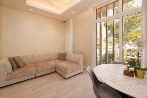 Villa til salg i Dubai, UAE 6 soveværelser, 354.66 kvm № 727014 - foto 8