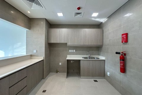Ras Al Khaimah, UAE의 판매용 타운하우스 침실 2개, 181제곱미터 번호 735097 - 사진 7