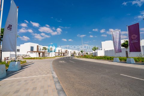 Rekkehus til salgs i Al Ghadeer, Abu Dhabi, Emiratene 2 soverom, 127.3 kvm Nr. 681696 - Foto 35
