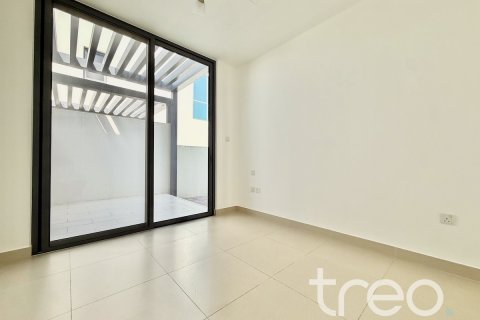 Townhouse de închiriat în Dubai Hills Estate, Dubai, EAU 4 dormitoare, 231.42 mp. №733599 - poză 15