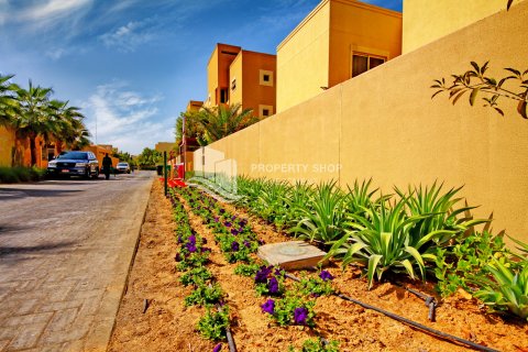 Villa sa Al Raha Gardens, Abu Dhabi, UAE 4 silid-tulugan, 291 sq.m. № 717139