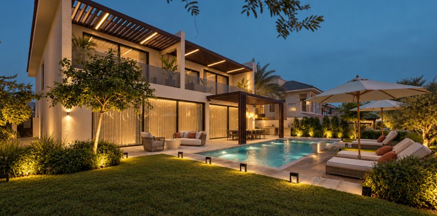 阿联酋 Dubai Jumeirah Golf Estates 别墅  5 卧, 757.68 平方米 , 编号 762744