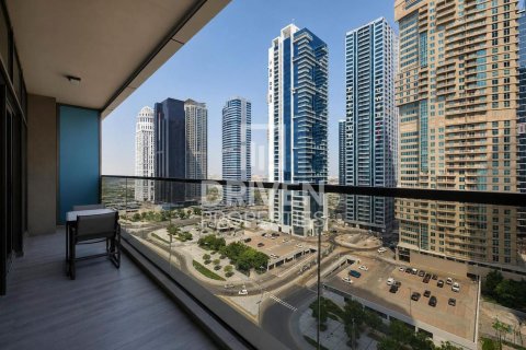 Apartmen di Jumeirah Lake Towers, Dubai, UAE 1 bilik tidur, 80.73 meter persegi № 762738 - foto 10