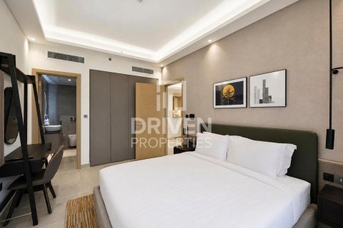Apartmen di Jumeirah Lake Towers, Dubai, UAE 1 bilik tidur, 80.73 meter persegi № 762738 - foto 7