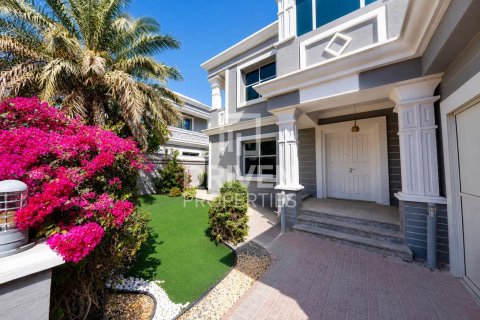 Villa zum Verkauf in Falcon City of Wonders, Dubai, VAE 5 Schlafzimmer, 540.14 m2 Nr. 762400 - Foto 19