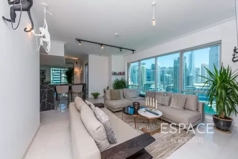 Dubai Marina, Dubai, संयुक्त अरब अमीरात में अपार्टमेंट, 3 बेडरूम, 195 वर्ग मीटर, संख्या 738088 - फ़ोटो 2