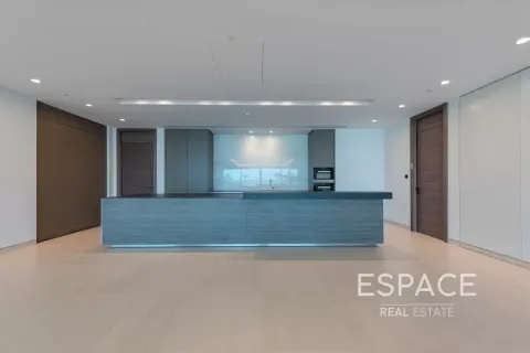 Apartamento para venda em Palm Jumeirah, Dubai, EAU 4 quartos, 697 m2 № 738085 - foto 3