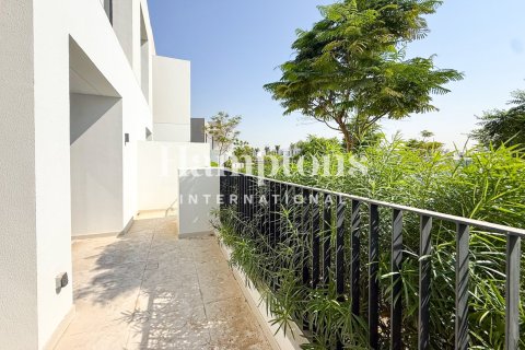 Villa en alquiler en Arabian Ranches 3, Dubai, EAU 3 dormitorios, 142.64976941 m2 № 766543 - foto 23