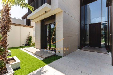 Vila u Dubai Hills Estate, UAE 5 spavaćih soba, 660 m2 Br. 757912 - fotografija 21