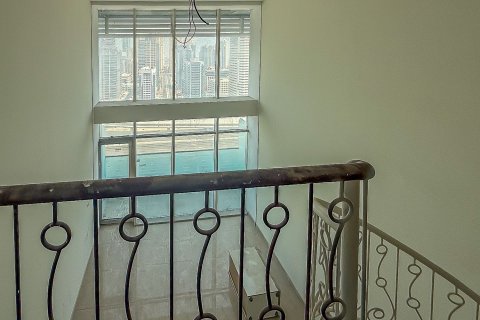 Apartemen di Jumeirah Lake Towers, Dubai, UEA 1 kamar tidur, 59.43 m2 nomor 748705 - foto 6