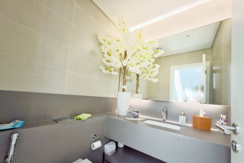 Villa til salg i Tilal City, Sharjah, UAE 4 soveværelser, 383.32 kvm № 748701 - foto 5