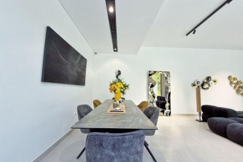 Villa til salg i Tilal City, Sharjah, UAE 4 soveværelser, 383.32 kvm № 748701 - foto 4