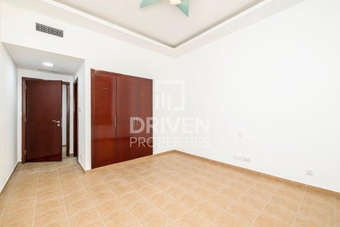 Lägenhet till försäljning i Dubai Festival City, Dubai, UAE 2 sovrum, 233.47 kvm Nr. 762203 - fotografi 2