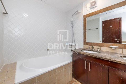 Lägenhet till försäljning i Dubai Festival City, Dubai, UAE 2 sovrum, 233.47 kvm Nr. 762203 - fotografi 12