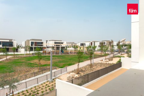 Villa a Al Furjan, Dubai, EAU 5 camere da letto, 570 mq. № 633775