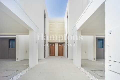 Зняти в оренду таунхаус в Jumeirah Village Triangle, Дубай, ОАЕ 3 спальні, 173.99988676м2, № 754650 - фото 17