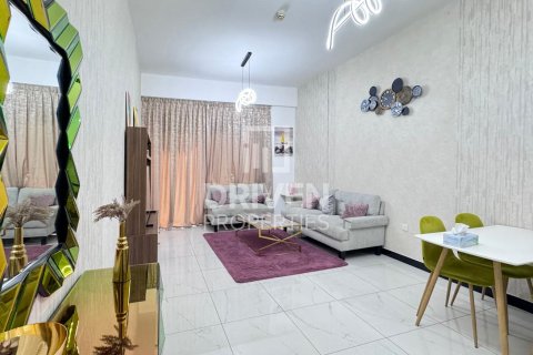 Apartamento para venda em Jumeirah Village Circle, Dubai, EAU 1 quarto, 76.92 m2 № 767658 - foto 3