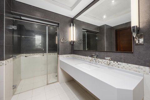Vila v Jumeirah Golf Estates, Dubai, SAE 5 ložnice, 749.27 m² Č.: 764194 - fotografie 27
