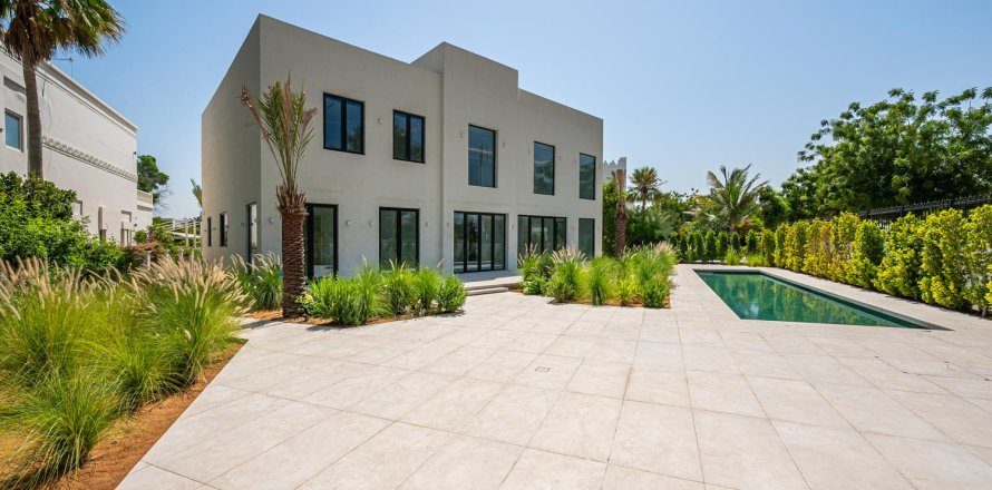 Vila v Jumeirah Islands, Dubai, SAE 4 ložnice, 602.94 m² Č.: 764195