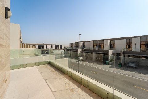 Kuća u nizu u Nadd Al Sheba, Dubai, UAE 4 spavaćih soba, 260 m2 Br. 709769 - fotografija 9