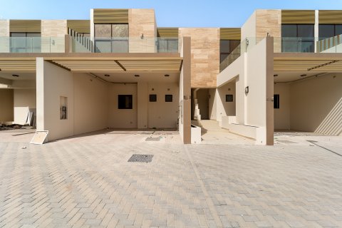 Townhouse în Nadd Al Sheba, Dubai, EAU 4 dormitoare, 260 mp.  №709769