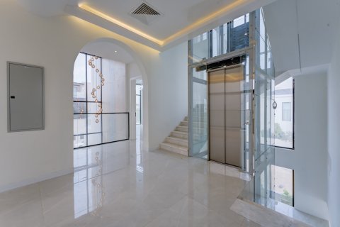 Vila v Jumeirah Park, Dubai, SAE 6 spální, 775 m2 č. 734251 - Fotografia 9