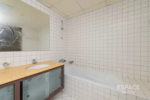 Apartment til salg i Dubai Marina, Dubai, UAE 2 soveværelser, 146 kvm № 737864 - foto 9