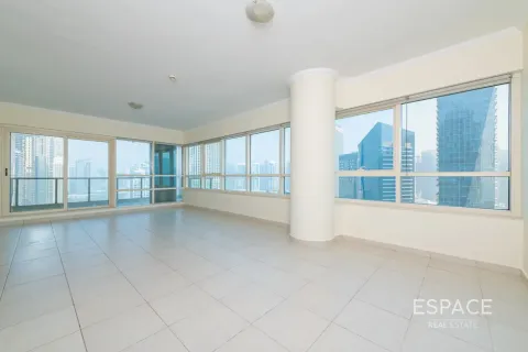 Apartment til salg i Dubai Marina, Dubai, UAE 2 soveværelser, 146 kvm № 737864 - foto 2