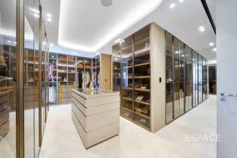 Villa in vendita a Palm Jumeirah, Dubai, EAU 4 camere da letto, 557 mq. № 737866 - foto 16