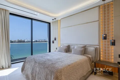 Villa in vendita a Palm Jumeirah, Dubai, EAU 4 camere da letto, 557 mq. № 737866 - foto 10