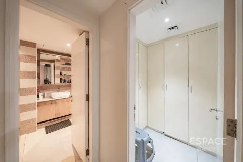Vilă de vânzare în The Lakes, Dubai, EAU 3 dormitoare, 270 mp.  №737995 - poză 15